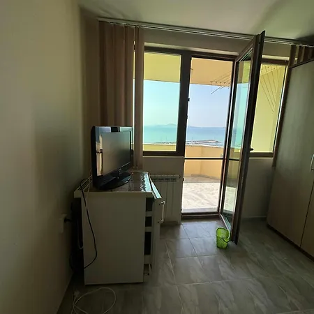 за гости денкови 부르가스